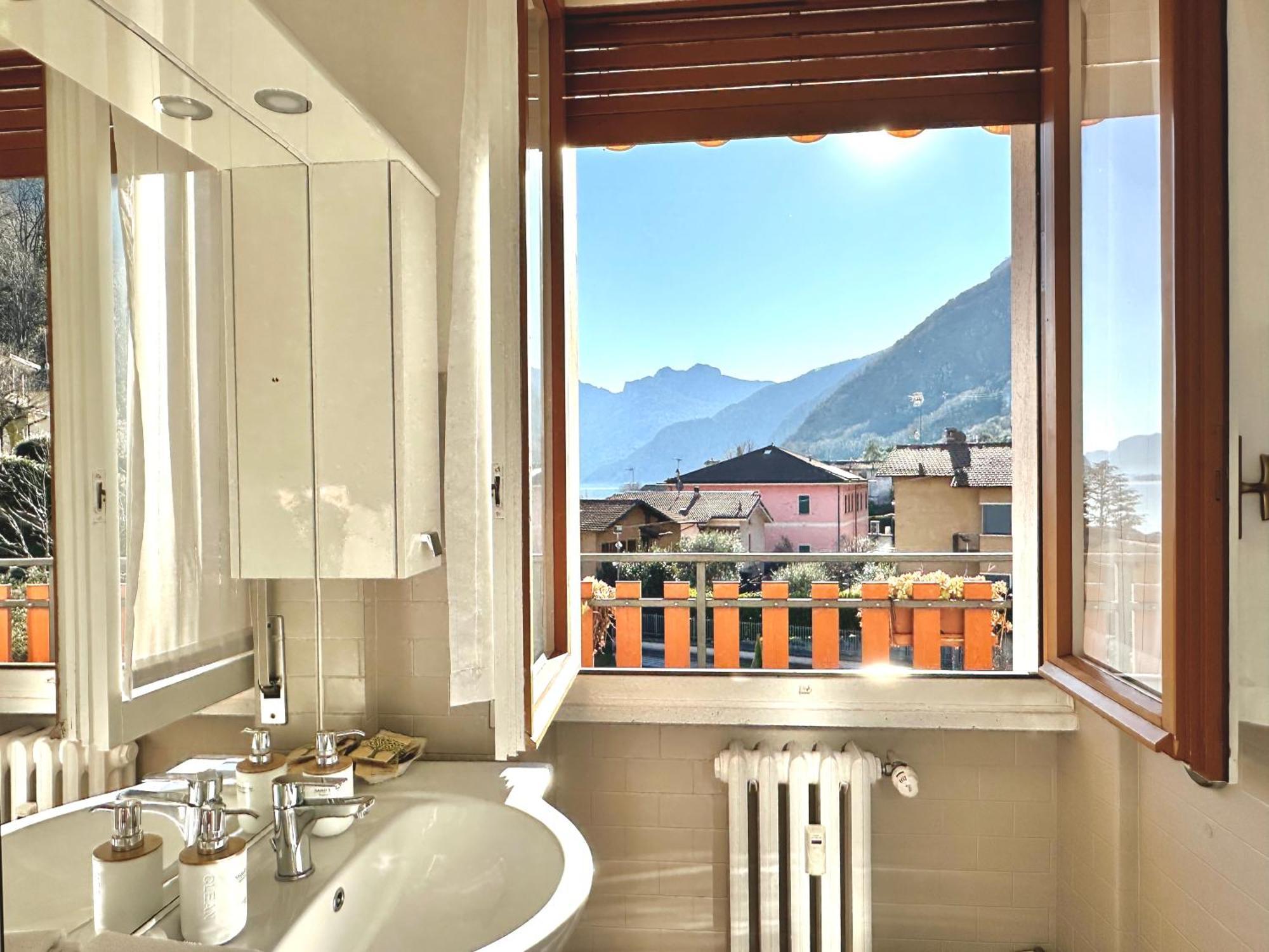 Lake View Apartment - Parking Included Oliveto Lario Εξωτερικό φωτογραφία